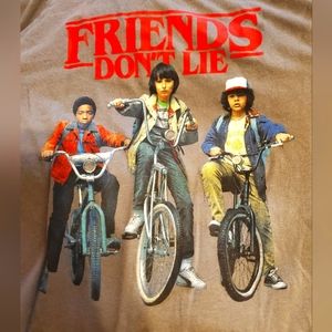 Juniors large l/s Stranger Things shirt